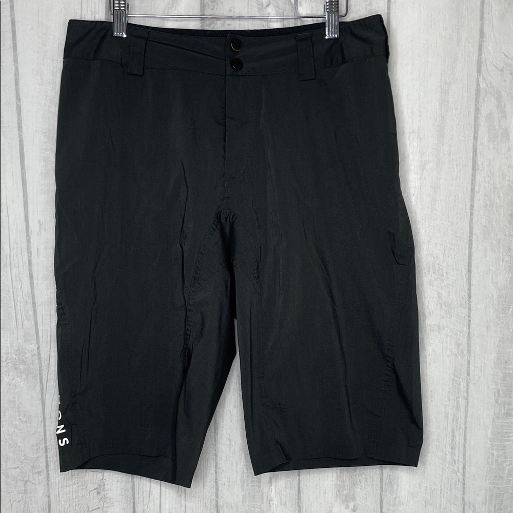 Mons Royale Virage Men's Black Mountain Bike shorts.